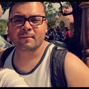 Meet your Posher, Juan